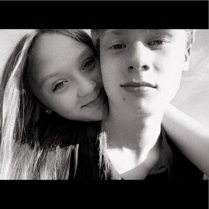 Meet your Posher, Addison